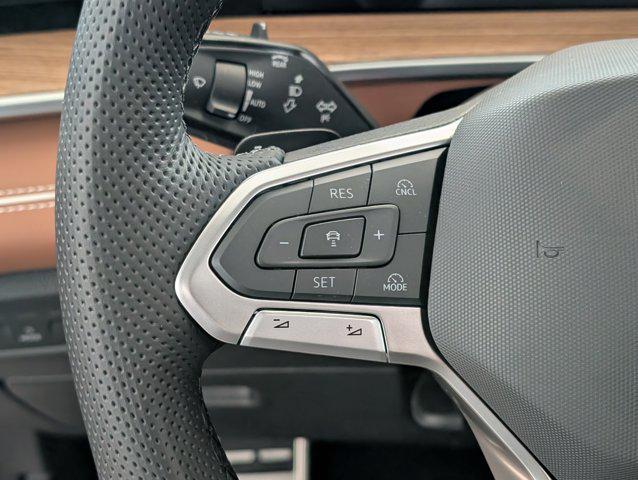 new 2026 Volkswagen Tiguan car, priced at $45,677