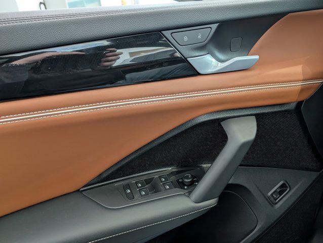 new 2026 Volkswagen Tiguan car, priced at $45,677