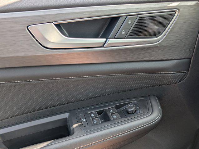 new 2026 Volkswagen Atlas Cross Sport car, priced at $38,266