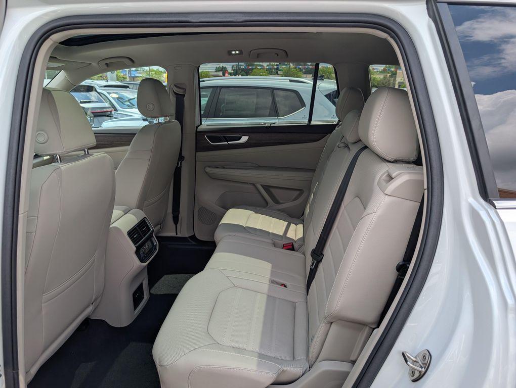 new 2026 Volkswagen Atlas car, priced at $49,255