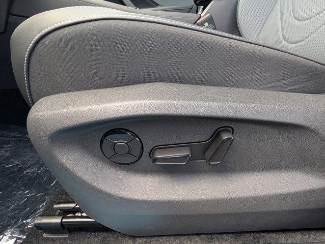 new 2025 Volkswagen Tiguan car, priced at $32,999