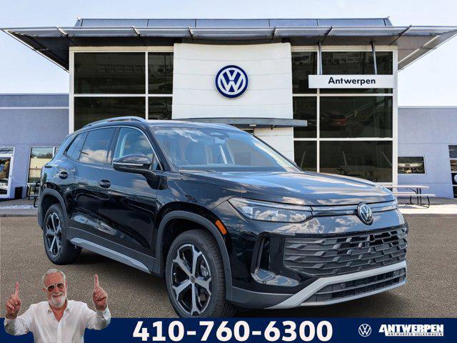 new 2025 Volkswagen Tiguan car, priced at $32,999