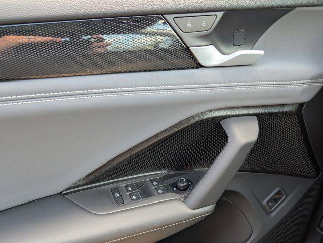 new 2025 Volkswagen Tiguan car, priced at $32,999