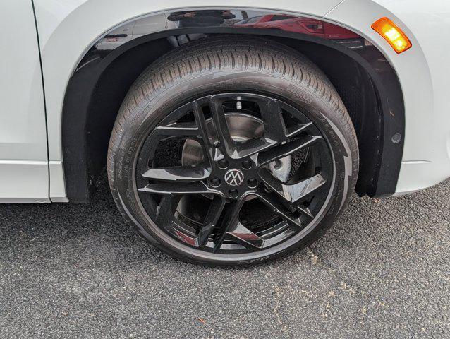 new 2026 Volkswagen Tiguan car, priced at $36,528