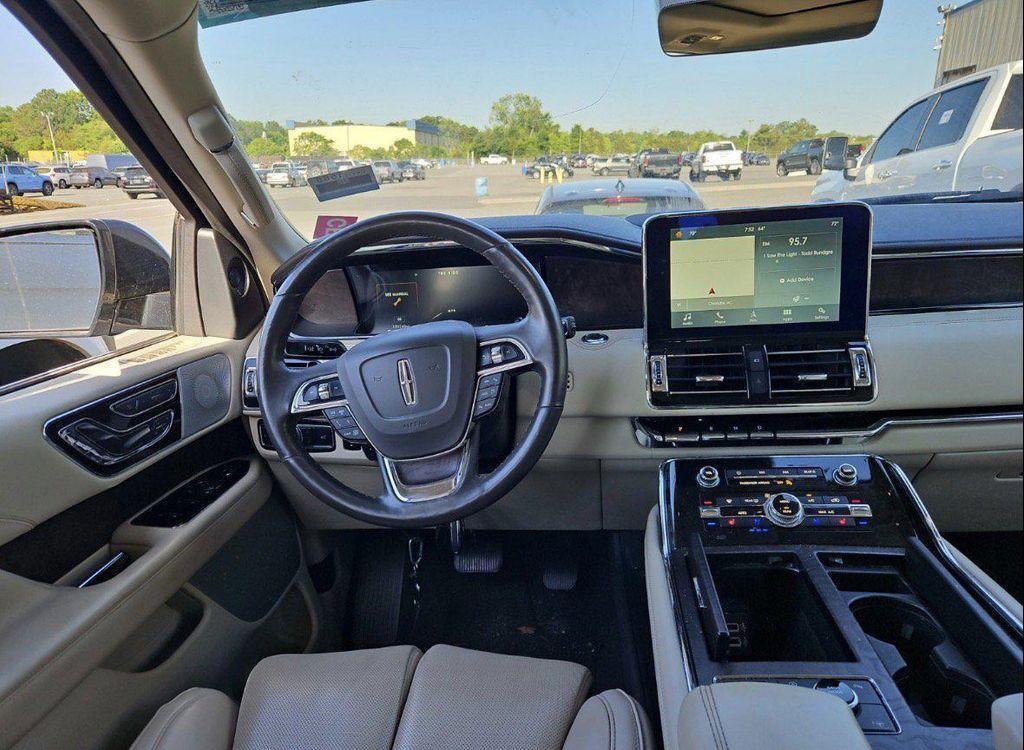 used 2019 Lincoln Navigator L car, priced at $25,000