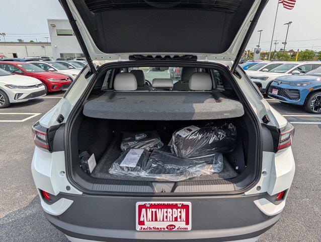 new 2025 Volkswagen ID.4 car, priced at $46,888