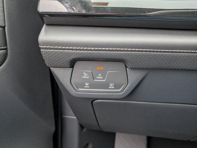 new 2026 Volkswagen Atlas Cross Sport car, priced at $40,181