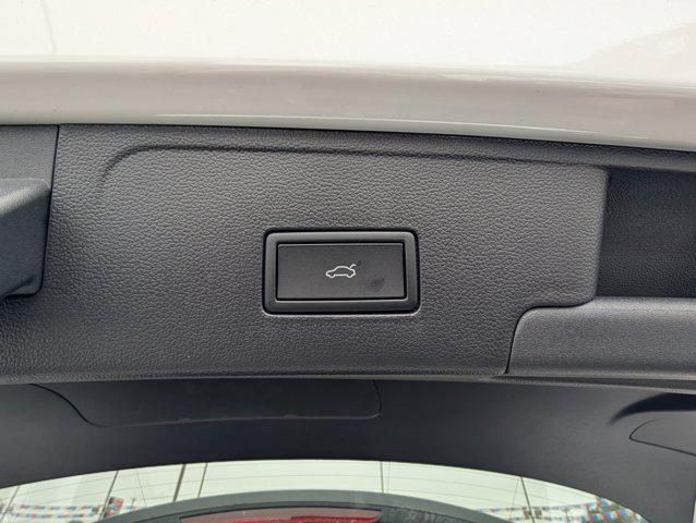 new 2026 Volkswagen Atlas Cross Sport car, priced at $52,261