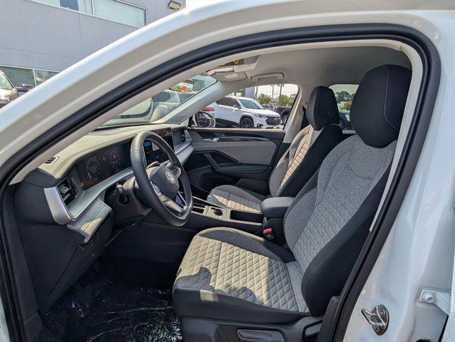 new 2025 Volkswagen Tiguan car, priced at $26,124