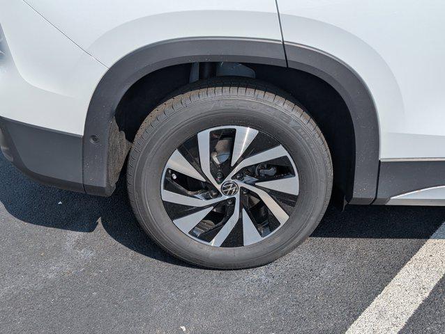 new 2025 Volkswagen Tiguan car, priced at $26,124