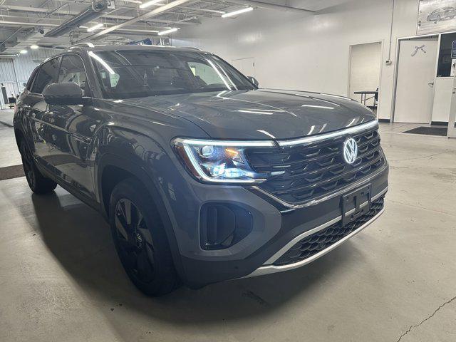 used 2026 Volkswagen Atlas Cross Sport car, priced at $46,902