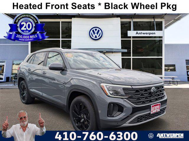 used 2026 Volkswagen Atlas Cross Sport car, priced at $40,256