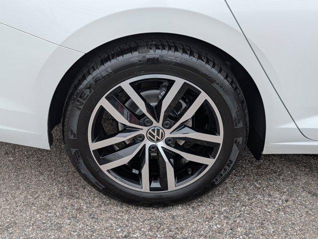 used 2025 Volkswagen Jetta car, priced at $21,203