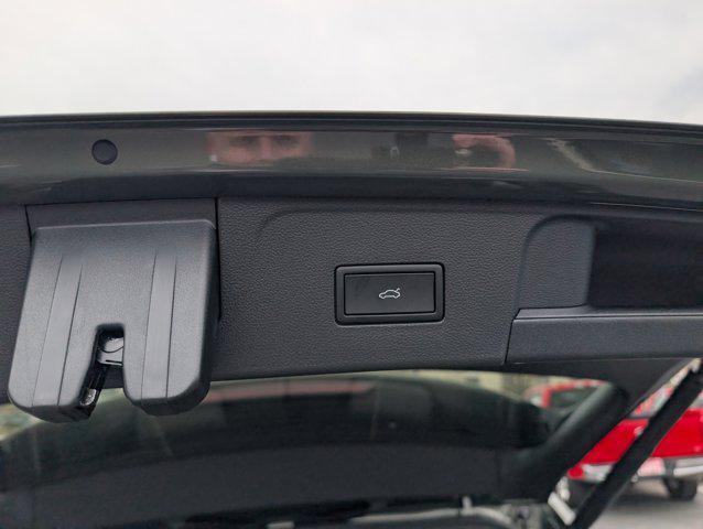 new 2026 Volkswagen Atlas car, priced at $52,899