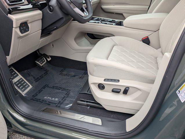 new 2026 Volkswagen Atlas car, priced at $52,899
