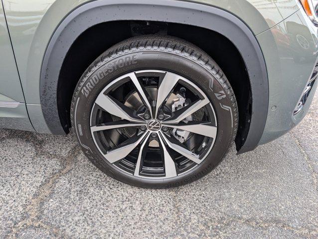 new 2026 Volkswagen Atlas car, priced at $52,899