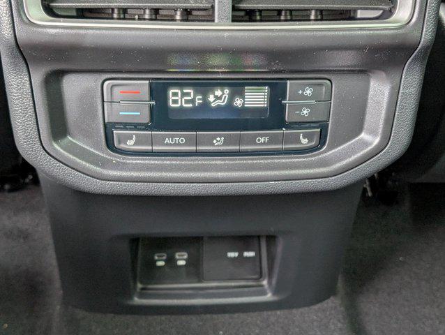 new 2026 Volkswagen Atlas car, priced at $47,456