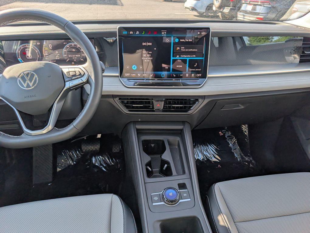 new 2026 Volkswagen Tiguan car, priced at $35,747