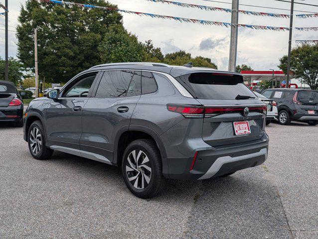 new 2025 Volkswagen Tiguan car, priced at $28,499