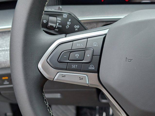 new 2025 Volkswagen Tiguan car, priced at $28,499