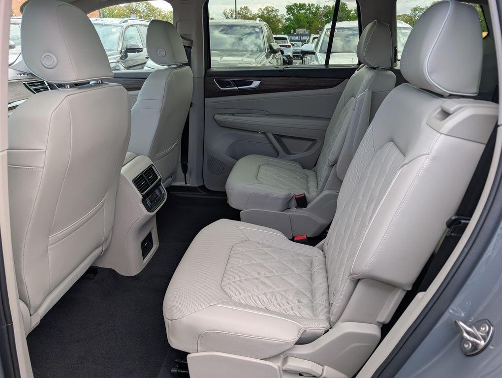 new 2026 Volkswagen Atlas car, priced at $53,635