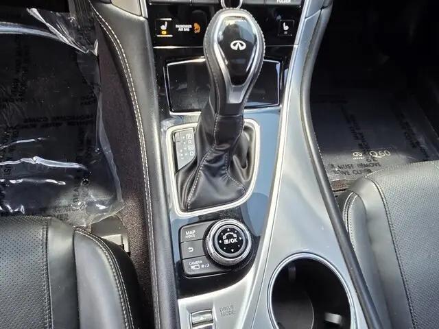 used 2017 INFINITI Q60 car