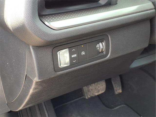 new 2026 Chevrolet Traverse car, priced at $44,020