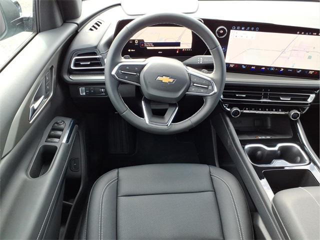 new 2026 Chevrolet Traverse car, priced at $44,020