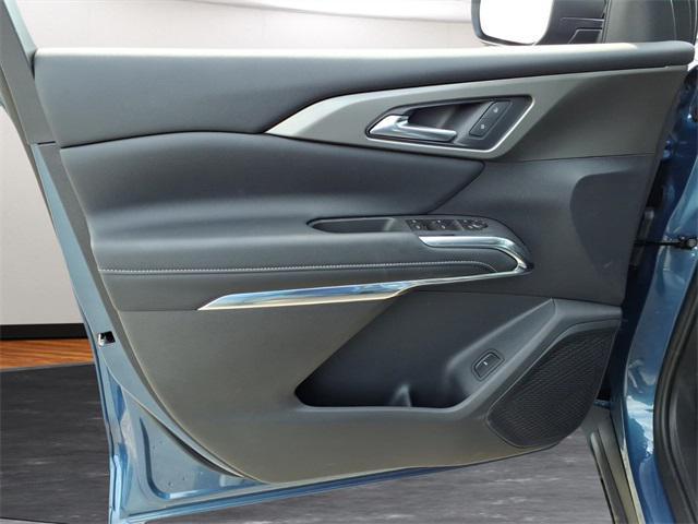 new 2026 Chevrolet Traverse car, priced at $44,020