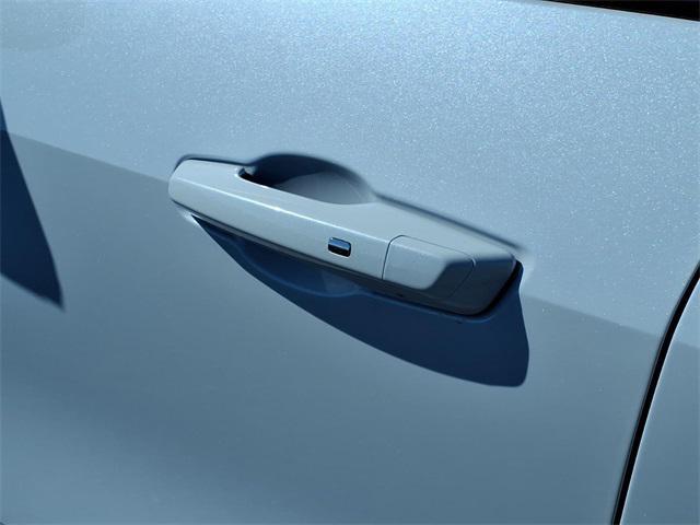 new 2026 Chevrolet Traverse car, priced at $52,713