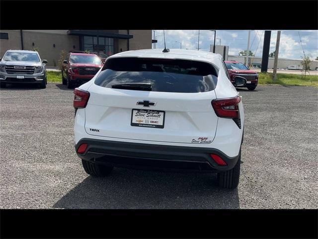 used 2025 Chevrolet Trax car, priced at $25,495