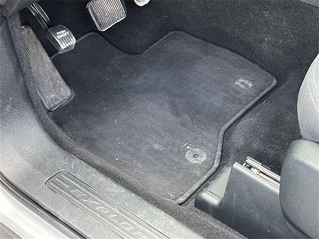 2019 INGOT SILVER METALLIC Ford Explorer