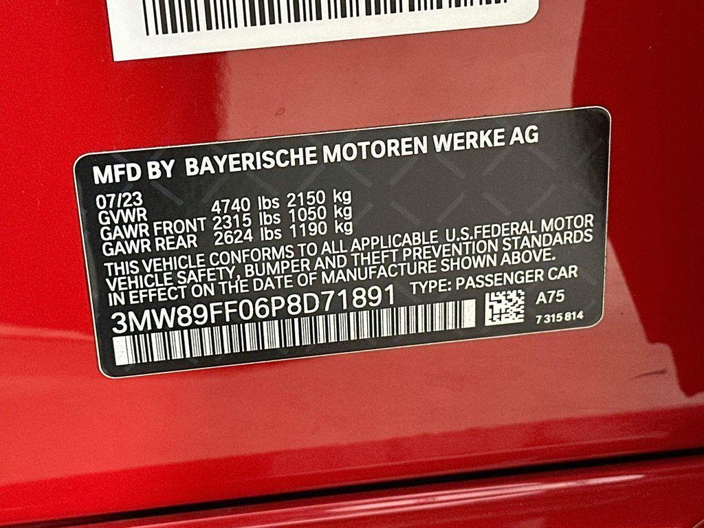 BMW 3 Series view 47