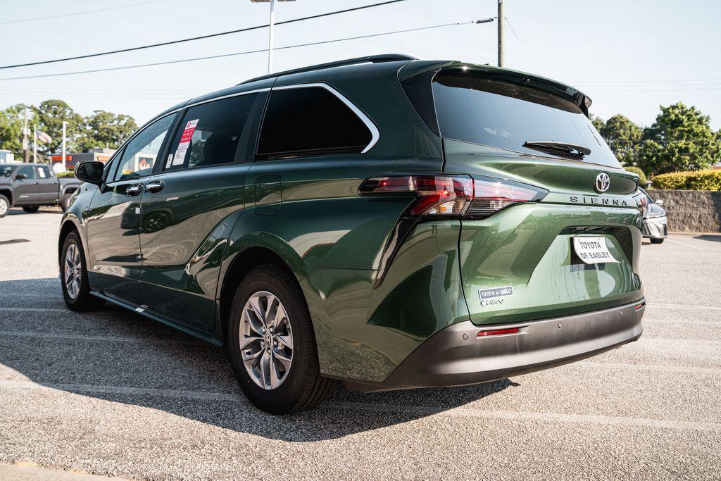 new 2026 Toyota Sienna car, priced at $49,854