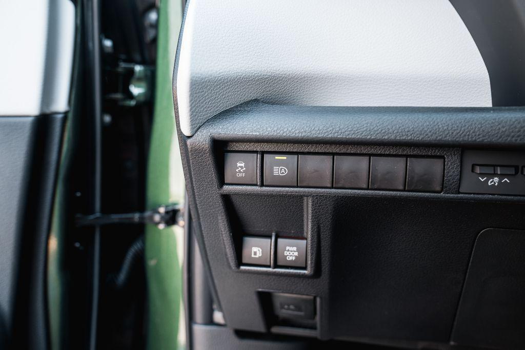 new 2026 Toyota Sienna car, priced at $49,854