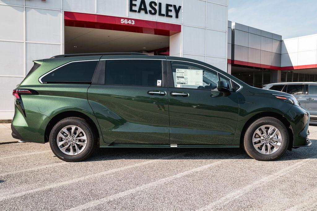 new 2026 Toyota Sienna car, priced at $49,854