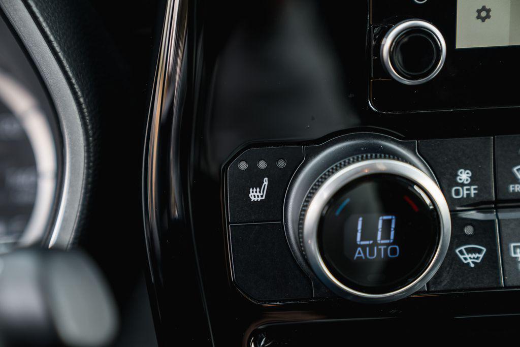 used 2023 Toyota Highlander car, priced at $38,950