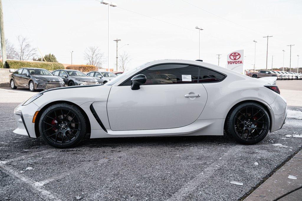 new 2026 Toyota GR86 car, priced at $45,989