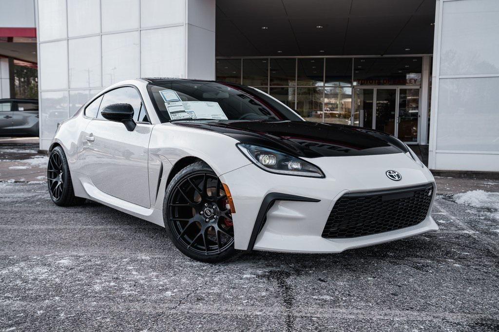 new 2026 Toyota GR86 car, priced at $45,989