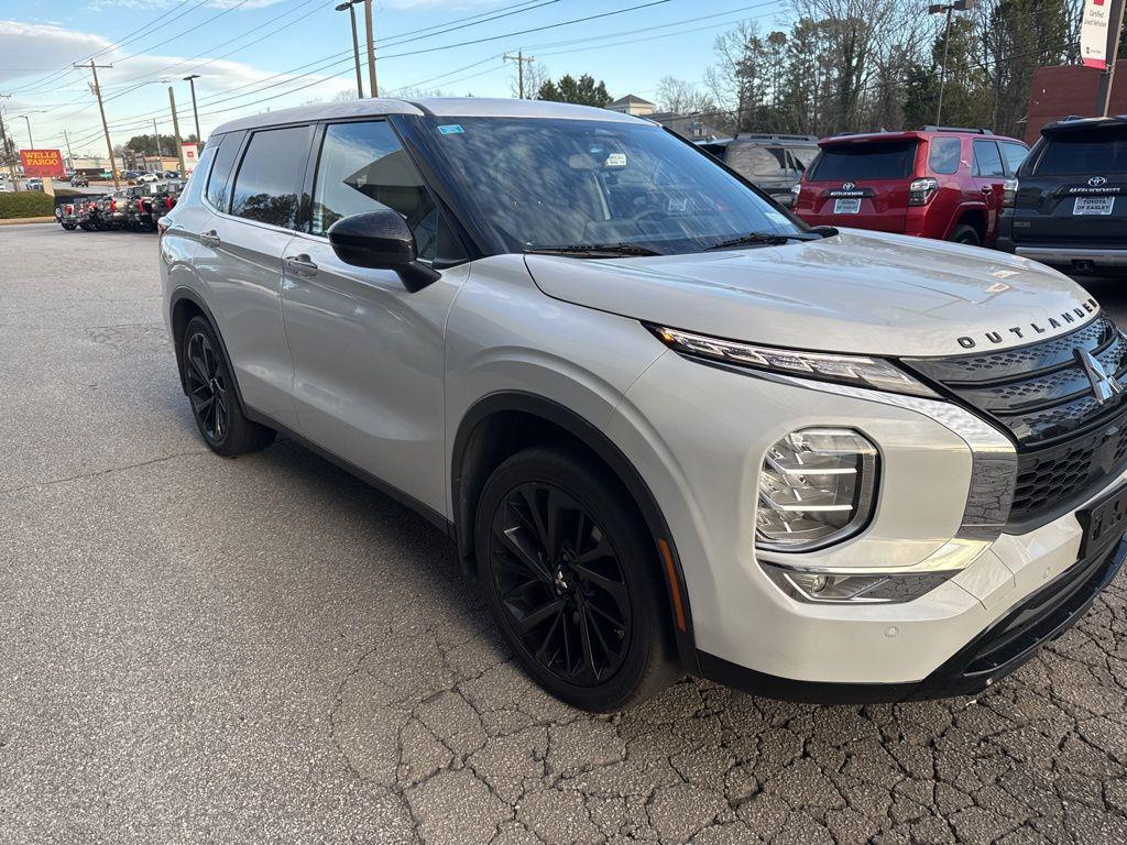 used 2022 Mitsubishi Outlander car, priced at $20,450