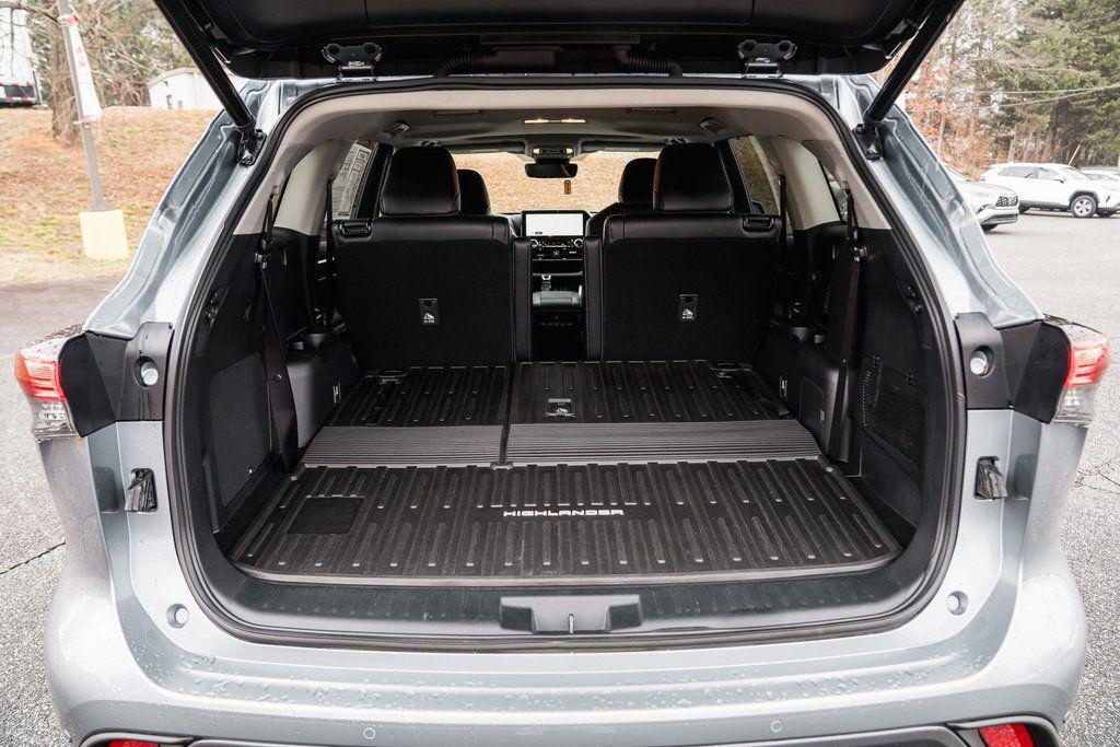 used 2023 Toyota Highlander car, priced at $37,950