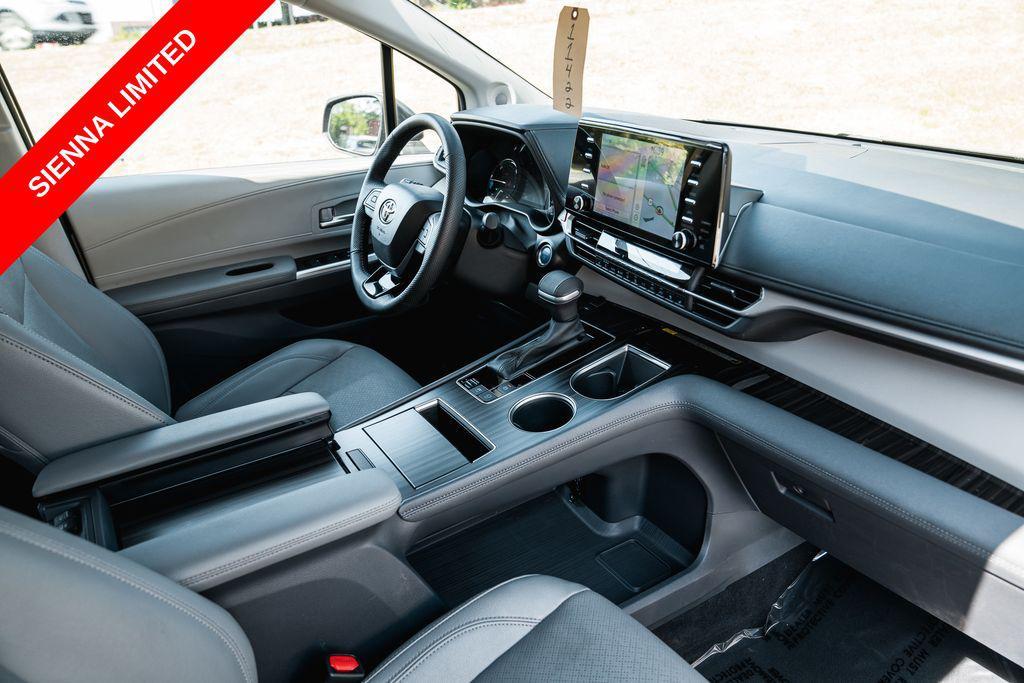 used 2023 Toyota Sienna car, priced at $46,950