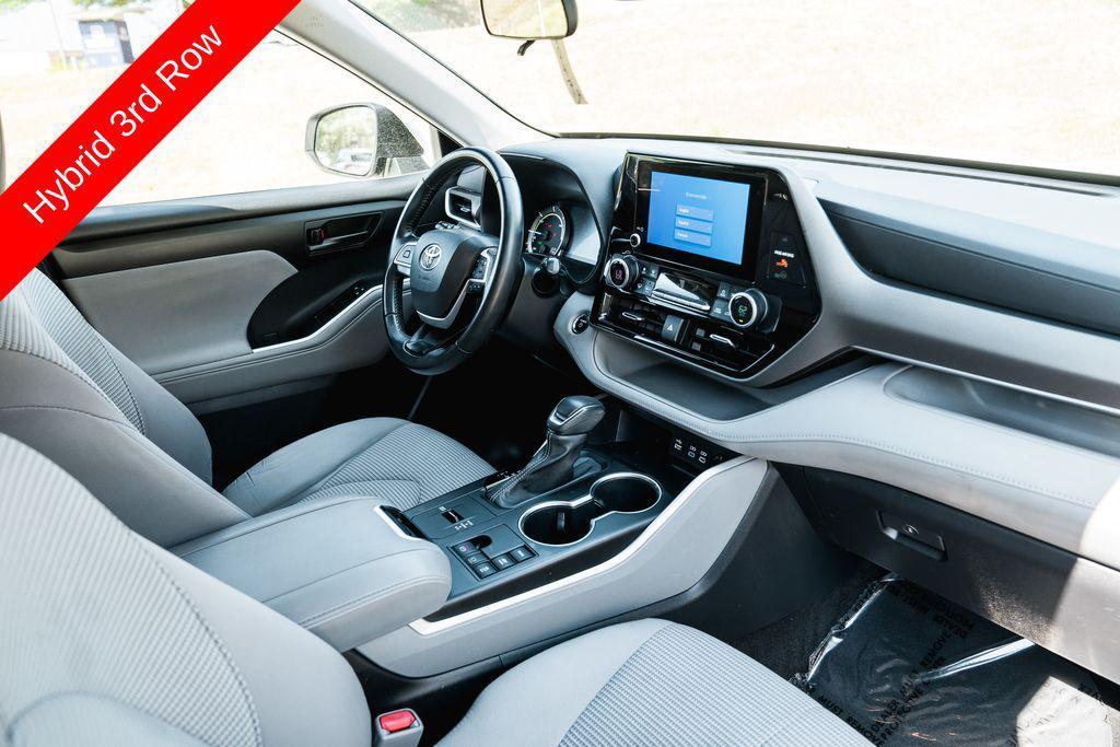 used 2023 Toyota Highlander Hybrid car, priced at $32,950
