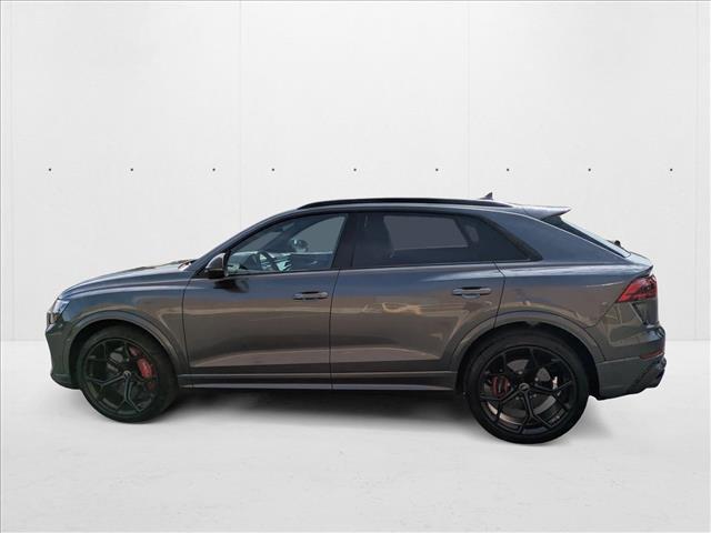 new 2025 Audi RS Q8 car, priced at $146,104