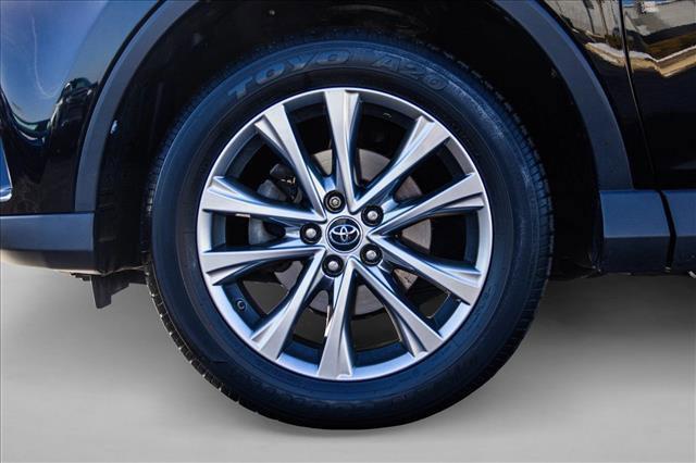 used 2018 Toyota RAV4 car, priced at $24,152