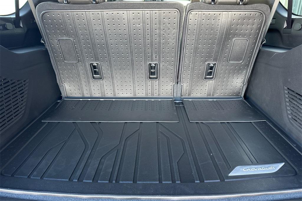 new 2026 Chevrolet Suburban car, priced at $75,675