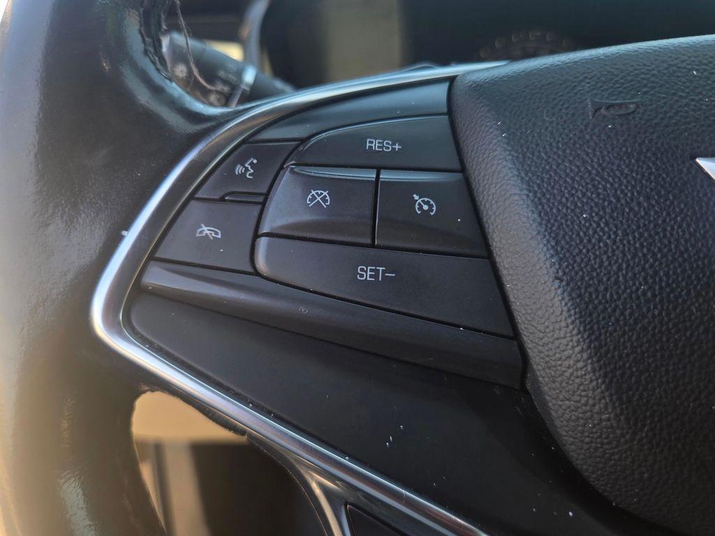 used 2018 Cadillac XT5 car, priced at $11,884