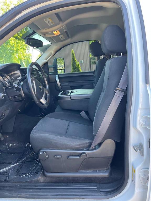 used 2013 Chevrolet Silverado 1500 car, priced at $15,995