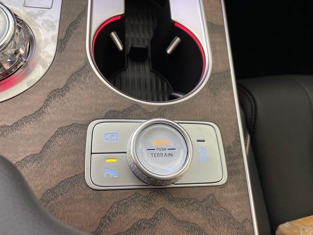 new 2026 Genesis GV80 car, priced at $75,645