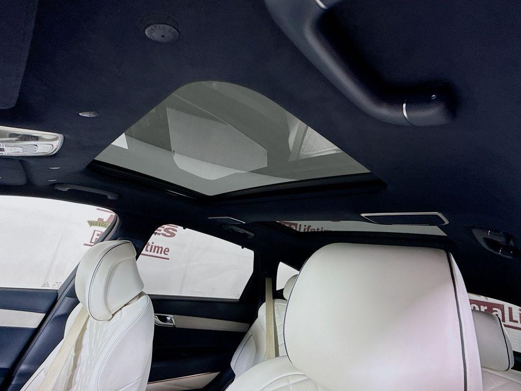used 2025 Genesis GV80 car, priced at $65,998